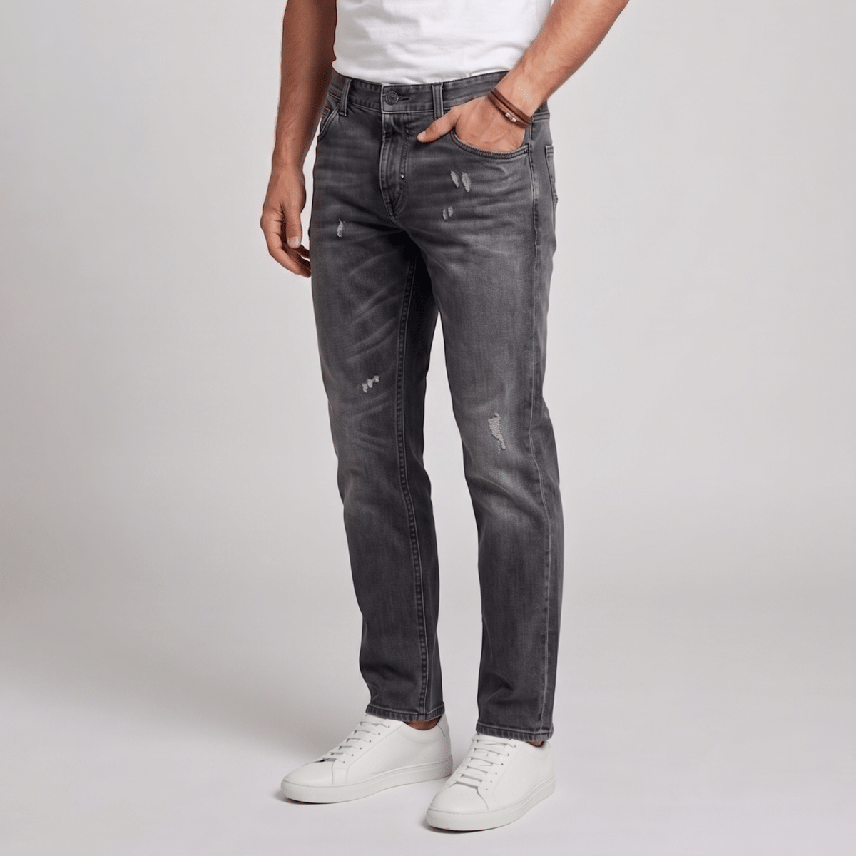 Size 52 - Dolce & Gabbana Grey Distressed Denim