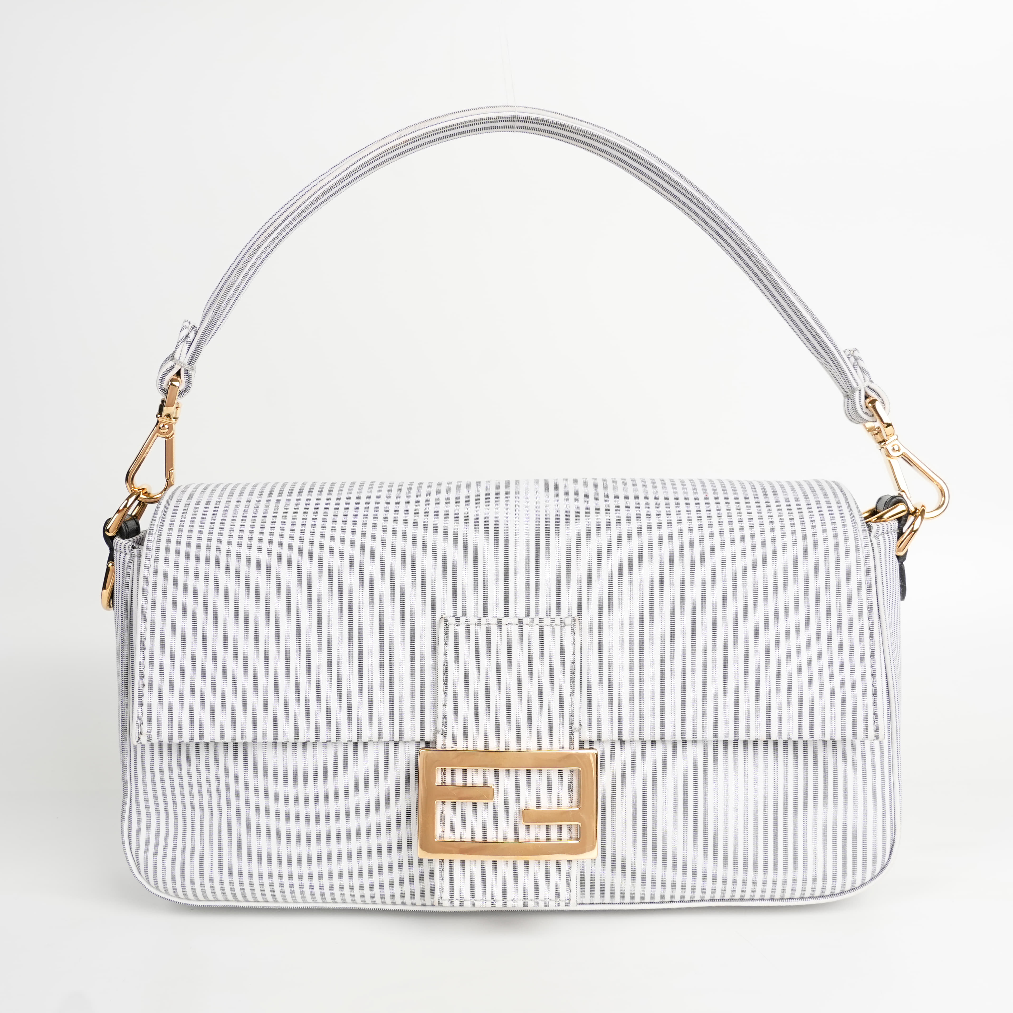 Fendi Mamma Bucket Shoulder Bag In White
