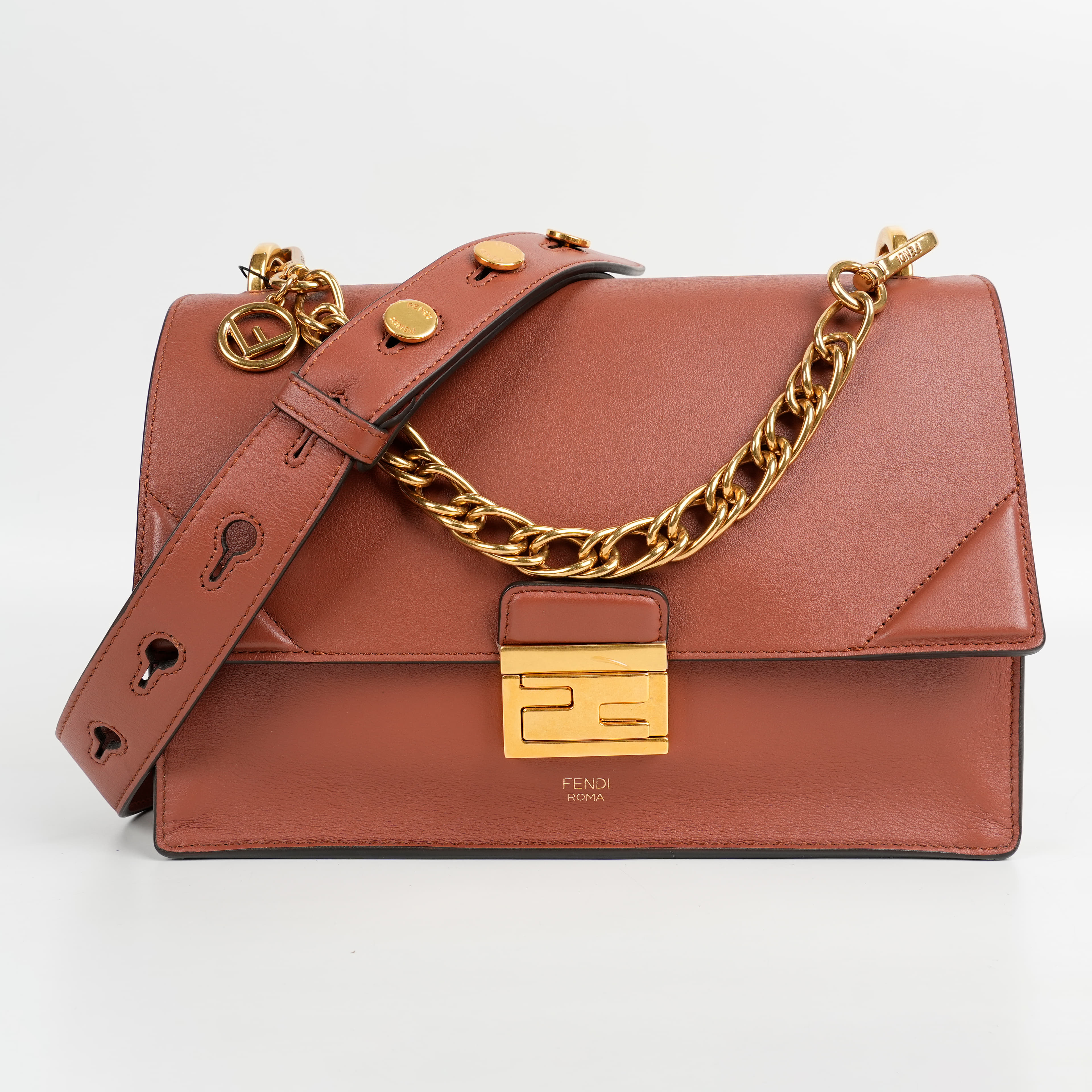 Fendi Vitello Grace Matte F Is Fendi Kan U Shoulder Bag