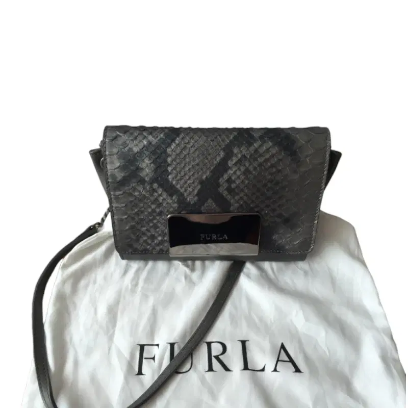 Furla Zizi Pochette Shoulder Bag