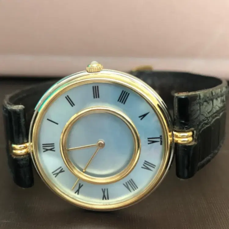 Gerald Genta Ladies Watch-Hover-Image