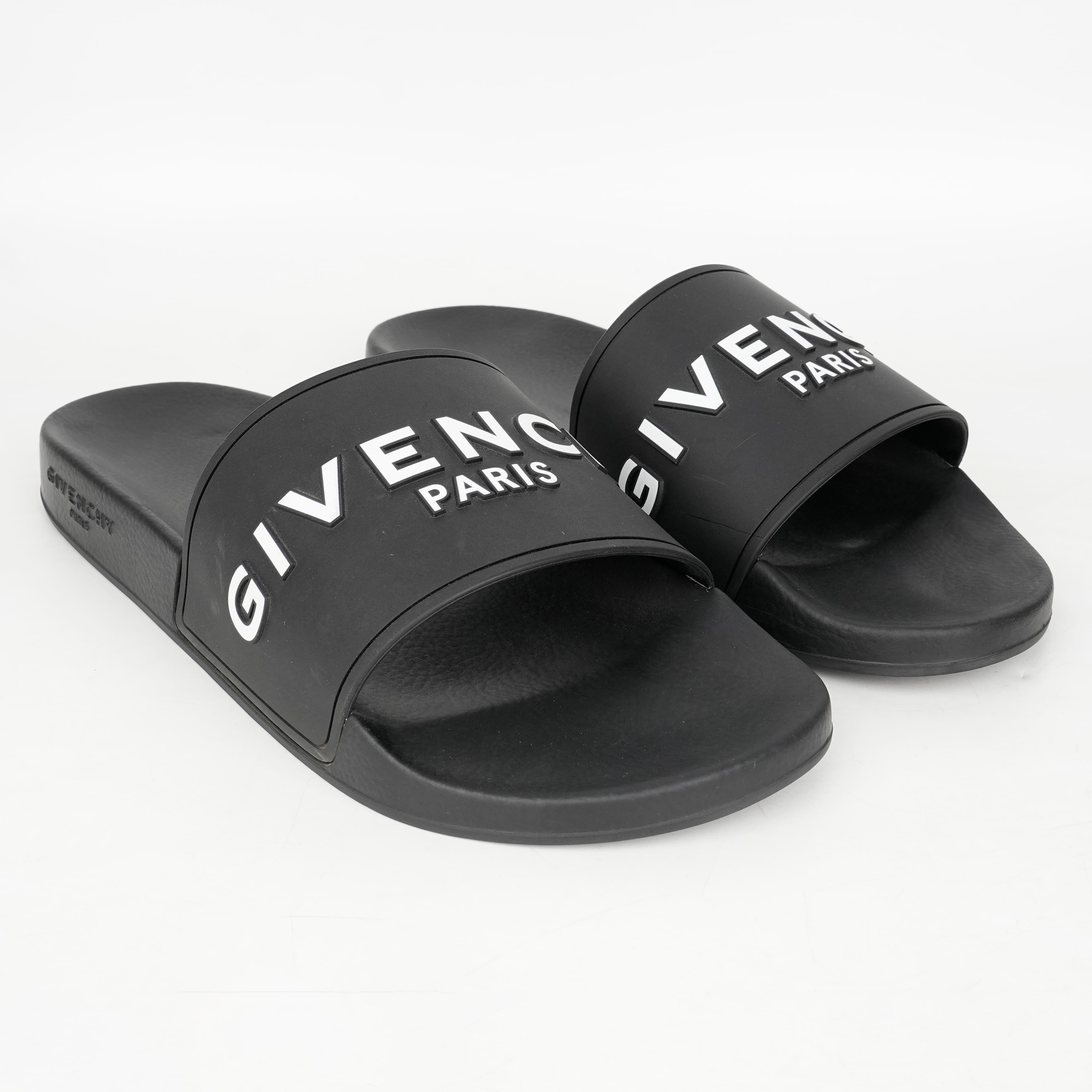 Size 43 - Givenchy Paris Flat logo Slides