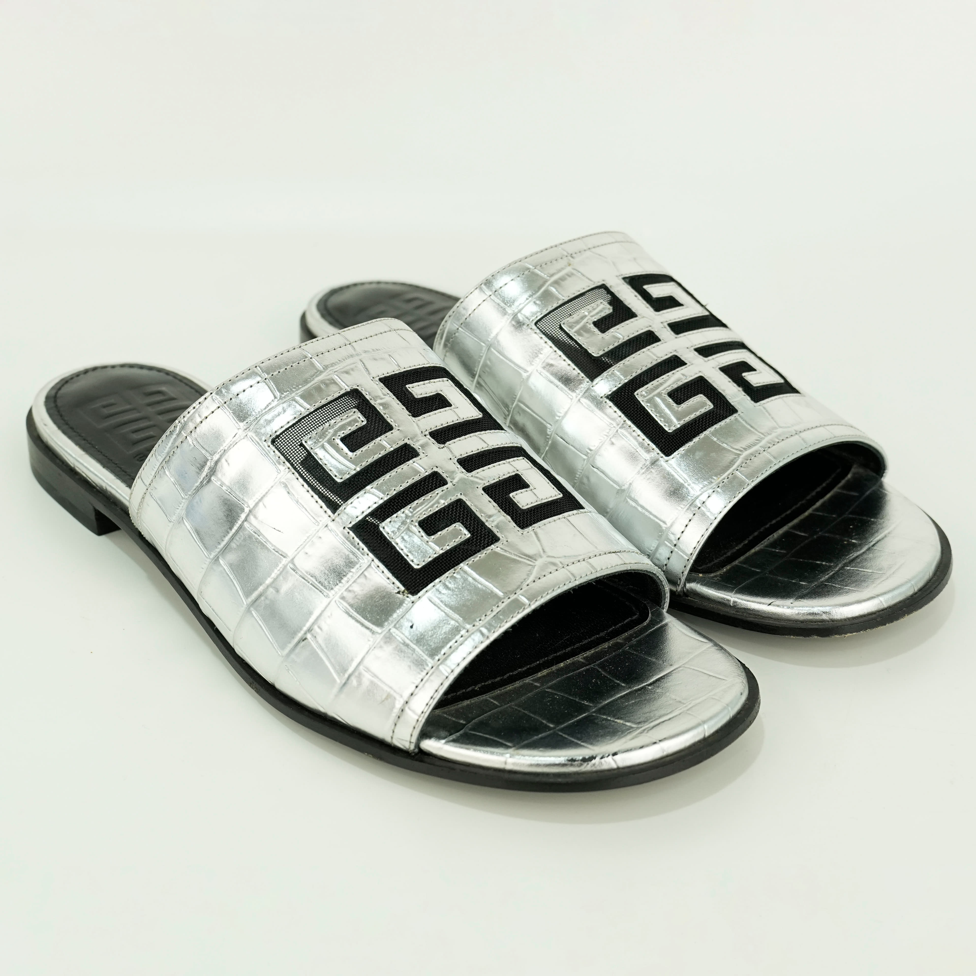 Size 38 - Givenchy 4G Croc-embossed Flat Slides