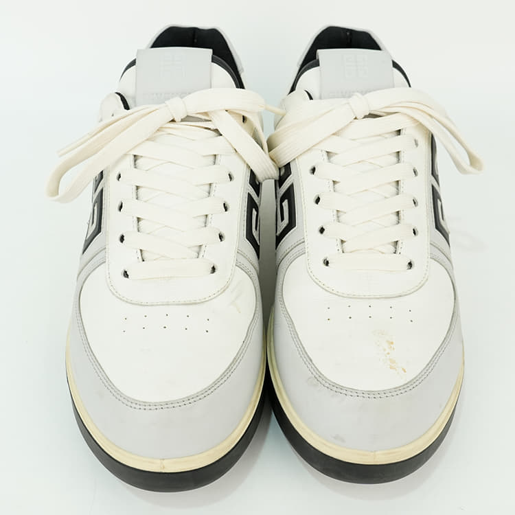 Size 42 - Givenchy White & Gray G4 Leather Sneakers-Hover-Image