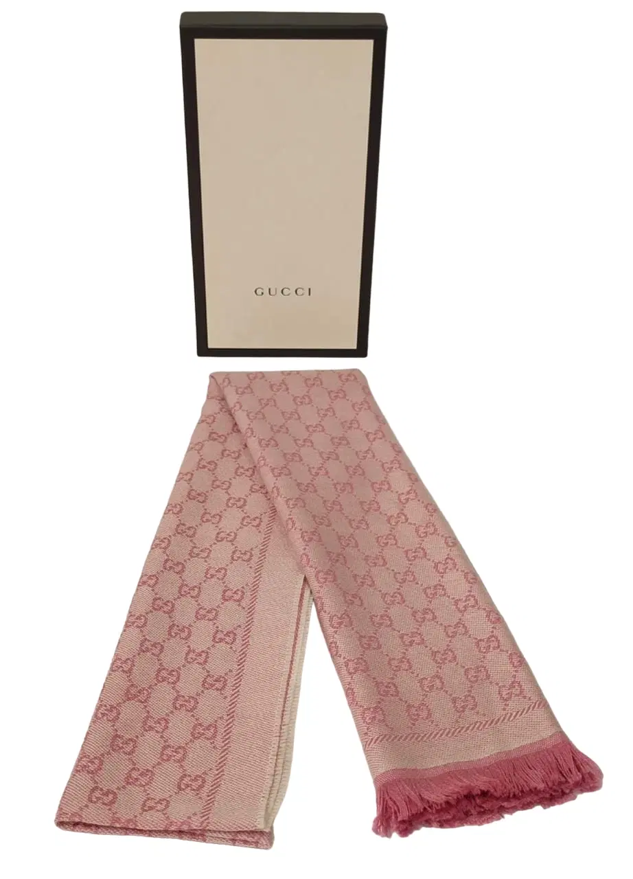Gucci GG Jacquard Light Pink Wool Scarf
