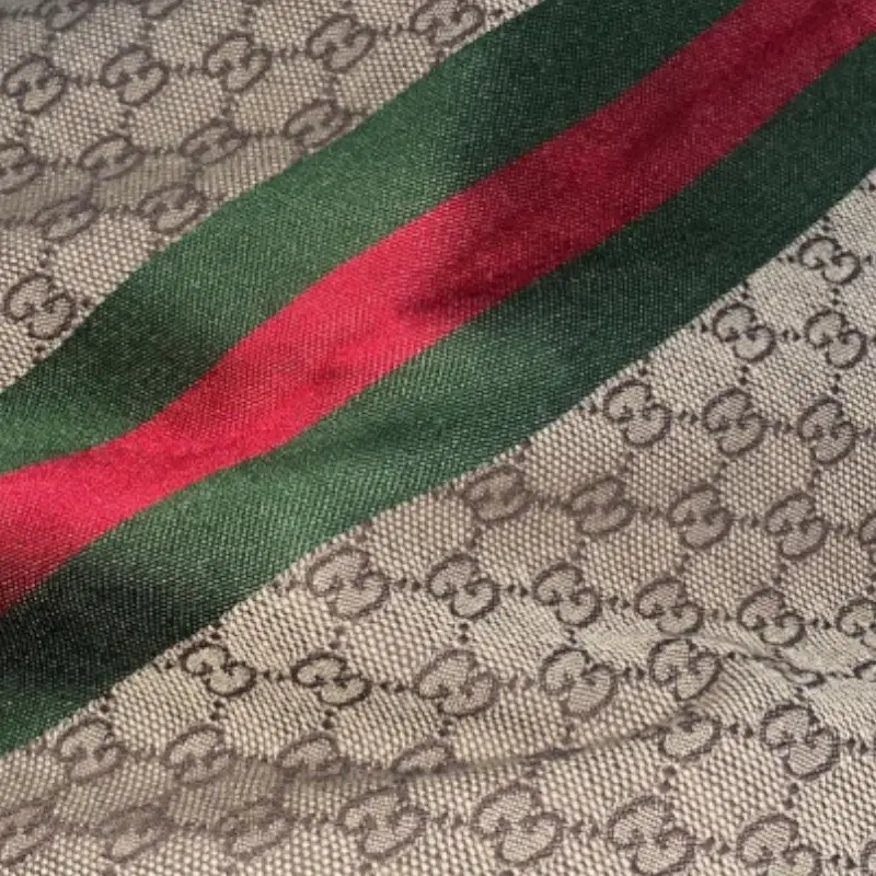 Gucci GG Jacquard Knitted Web Scarf