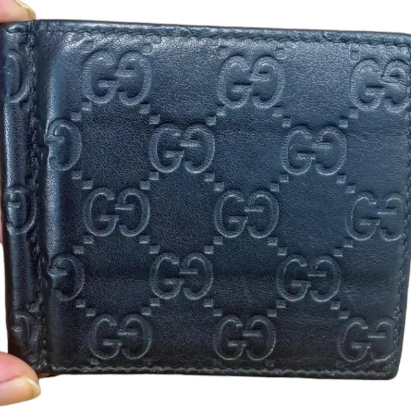 Gucci Signature Money Clip Wallet - Luxepolis India