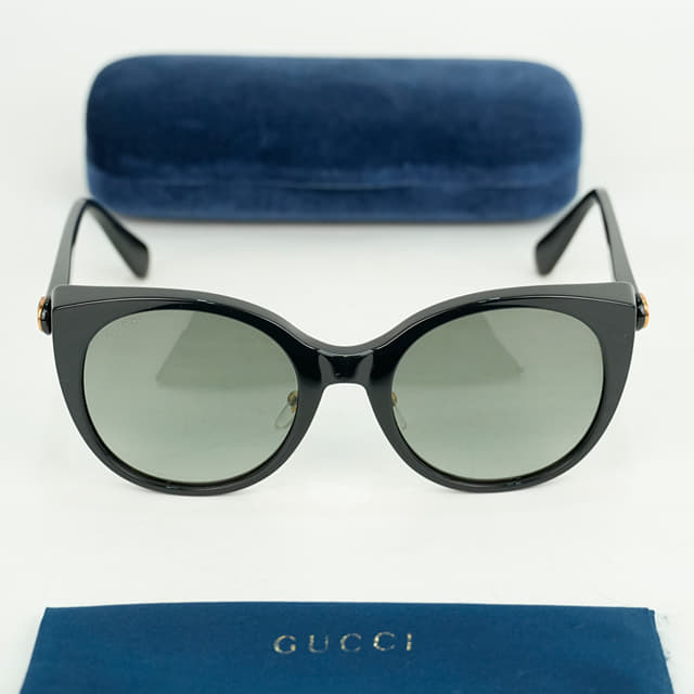 Gucci GG0369S Sunglasses - Luxepolis India display picture 2