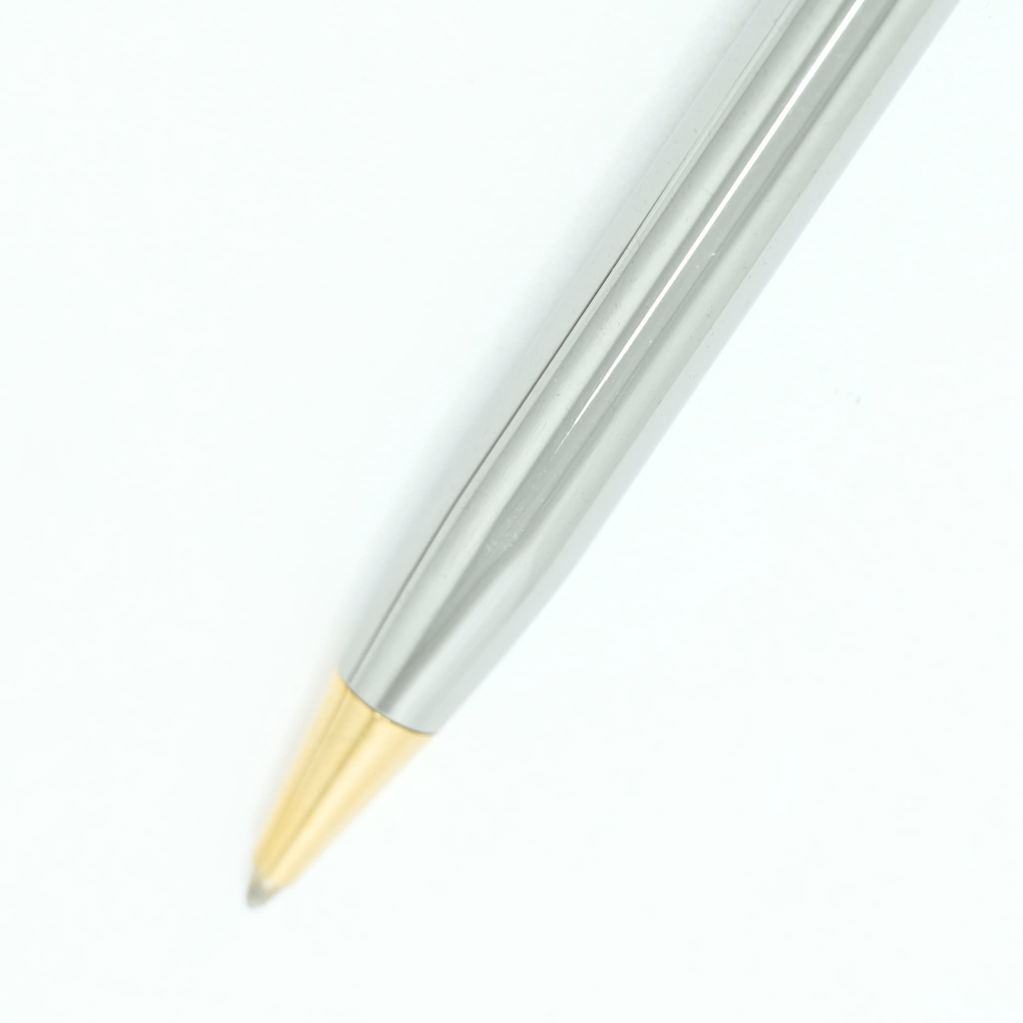 Gucci Sherry Line silver metal twisted ballpoint pen