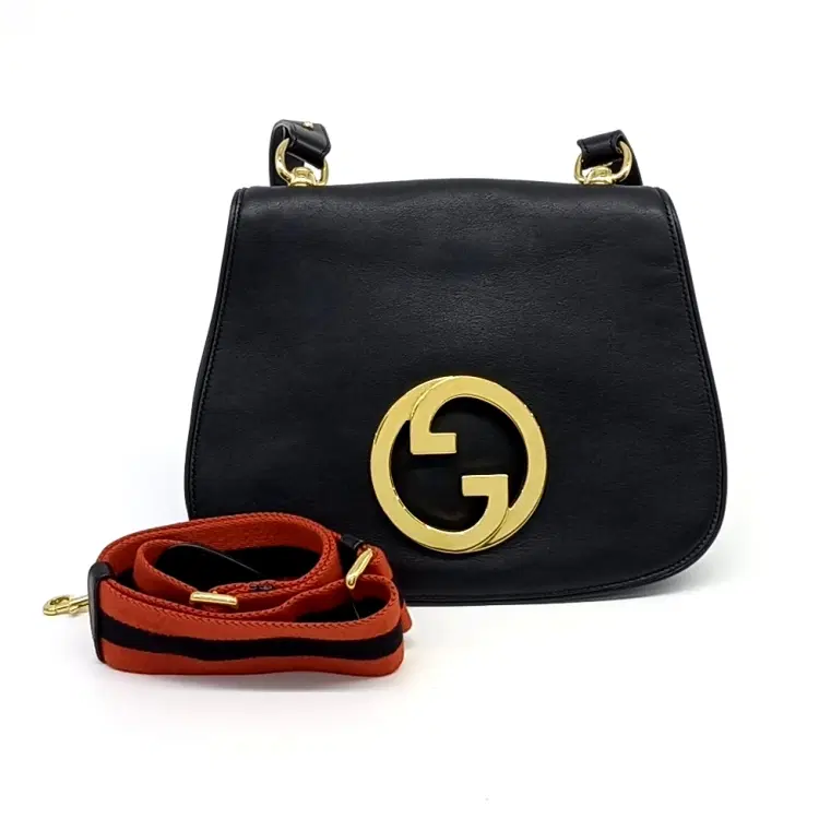 Gucci Blondie Medium Shoulder and Crossbody Bag (699210)-Hover-Image