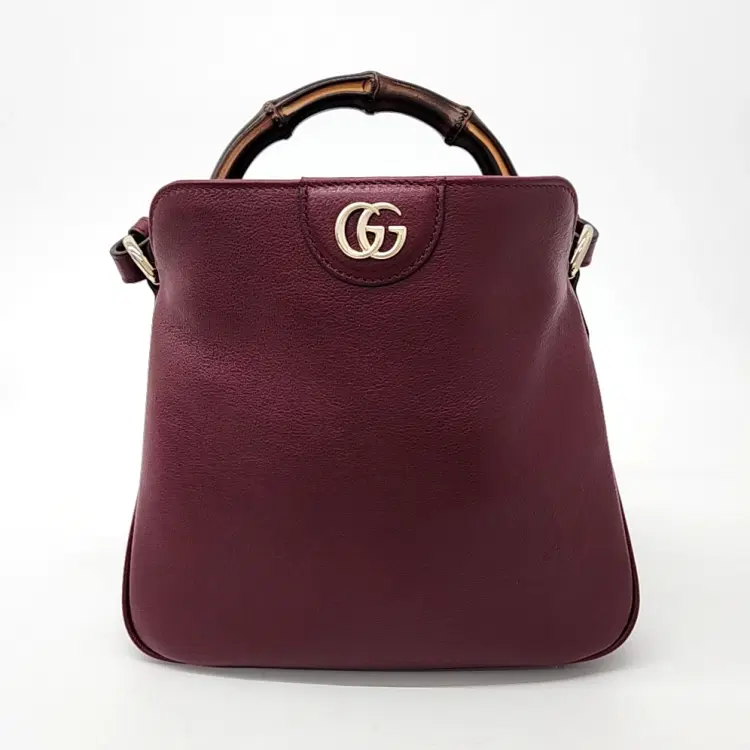 Gucci Diana Small Tote and Shoulder Bag (799865)-Hover-Image