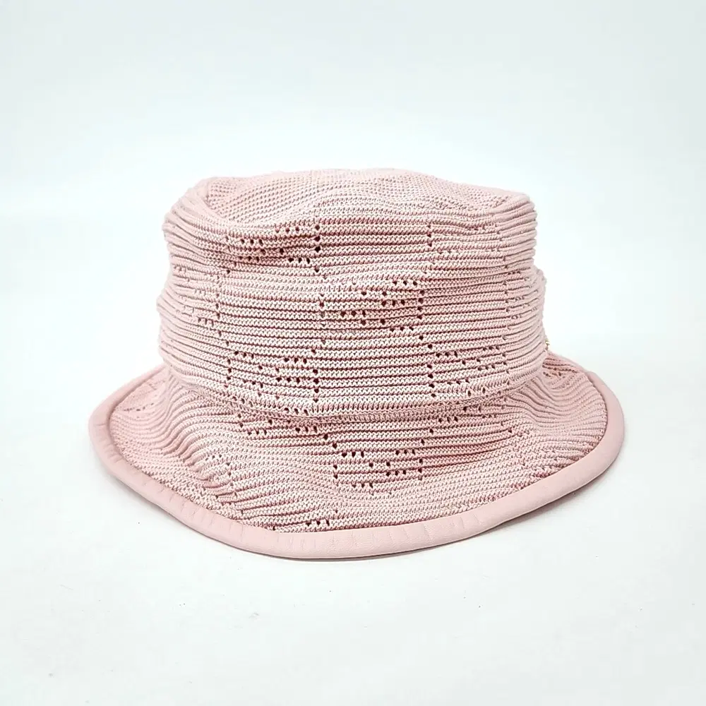 Gucci knit bucket hat