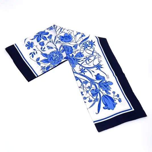 Gucci silk scarf