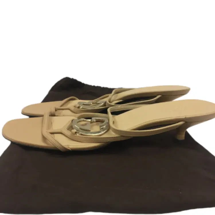 Gucci GG thong sandals-Hover-Image