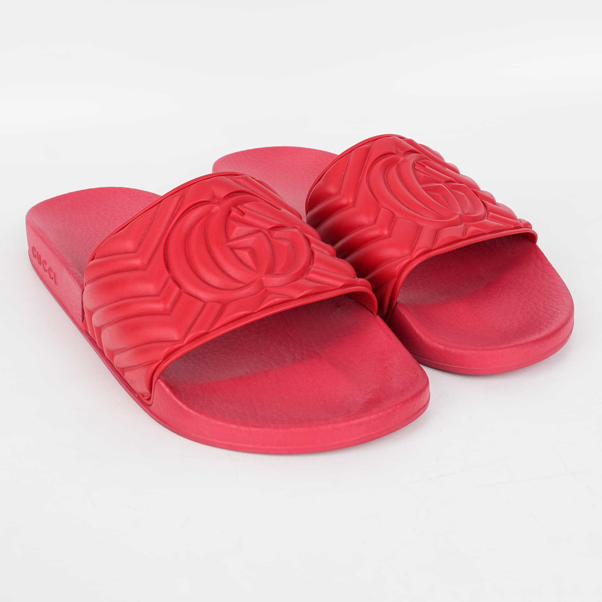 Size 9 - Gucci Logo Red Slides in Rubber
