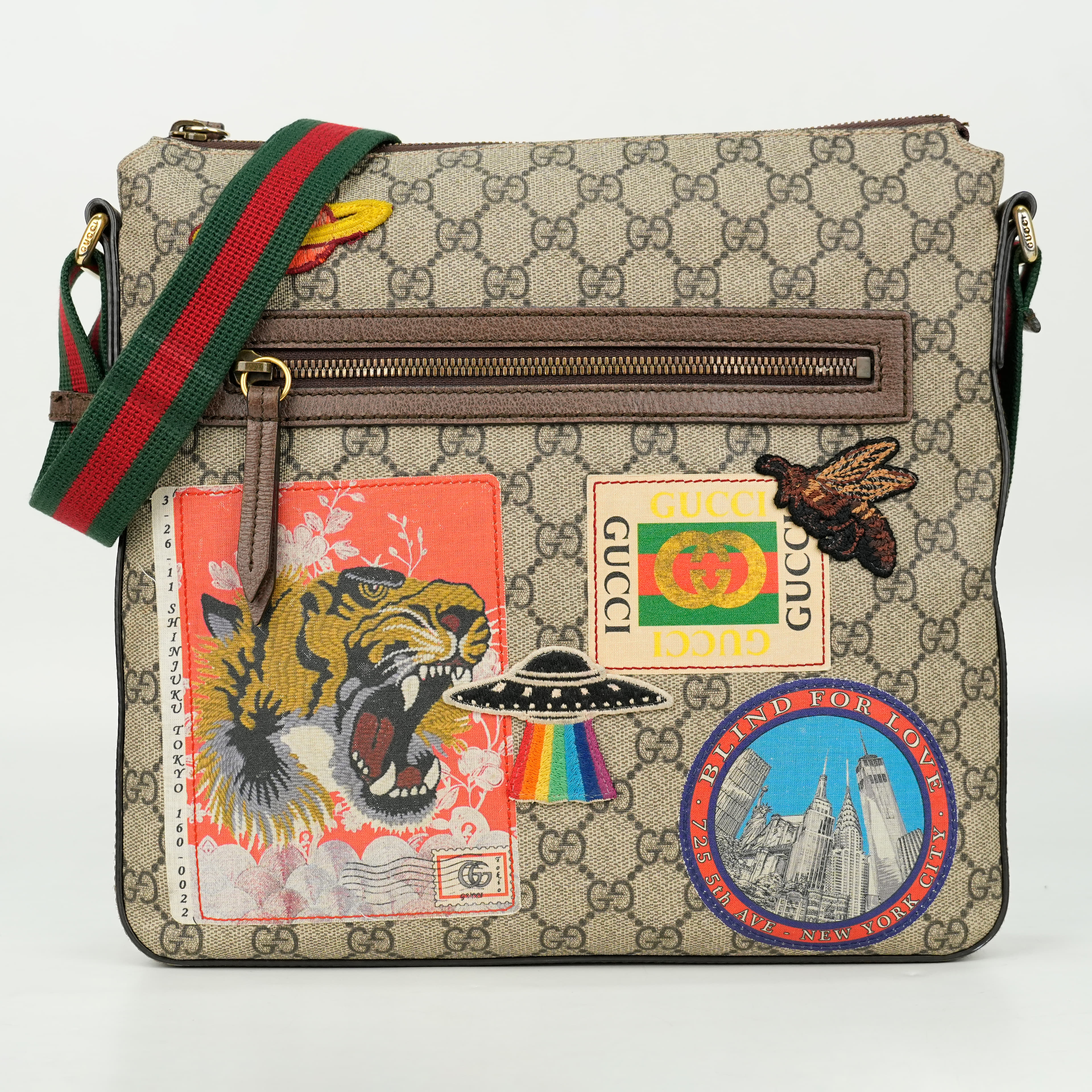 Gucci Courrier Soft GG Supreme Messenger Bag