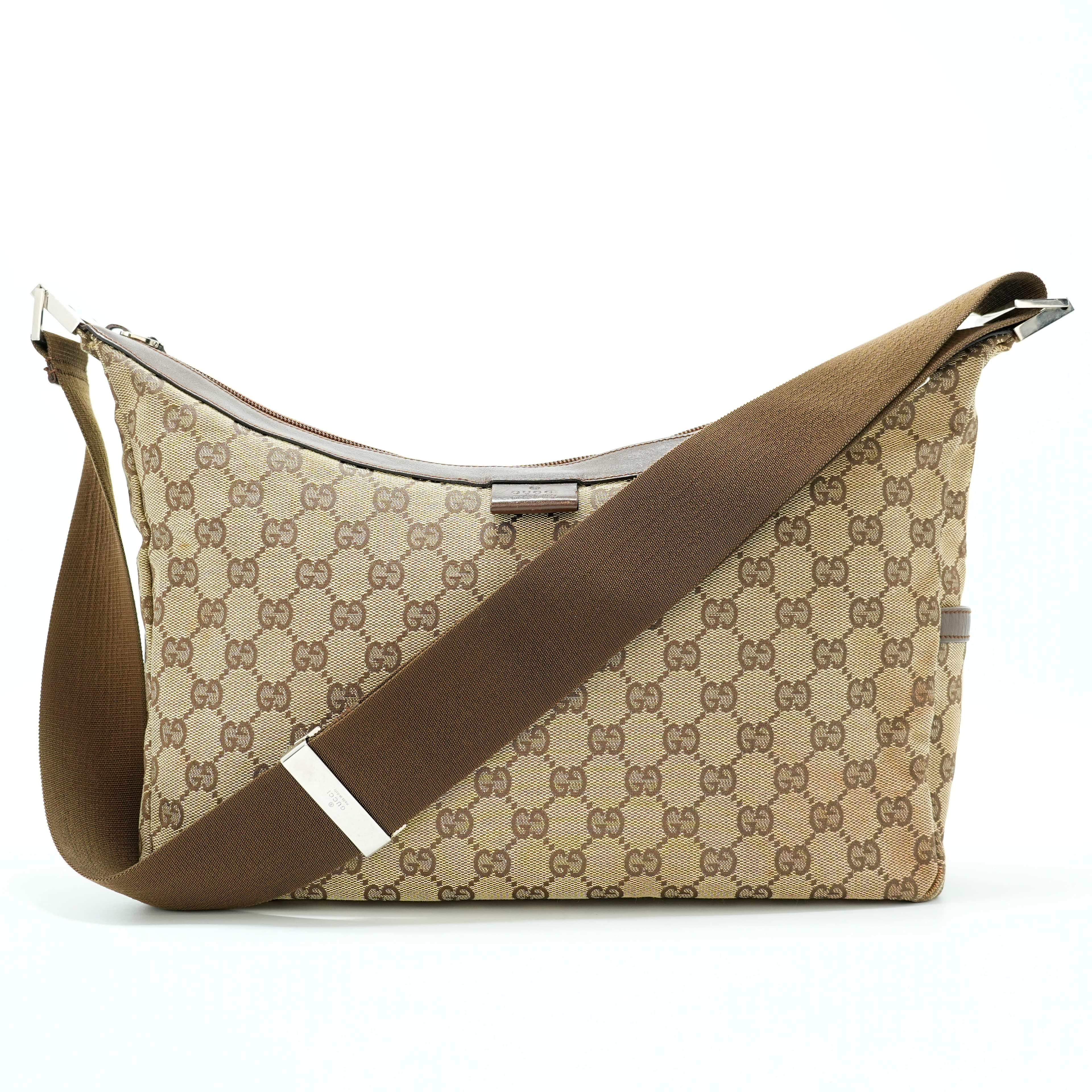 Gucci Saddle GG Canvas Zip Messenger Bag