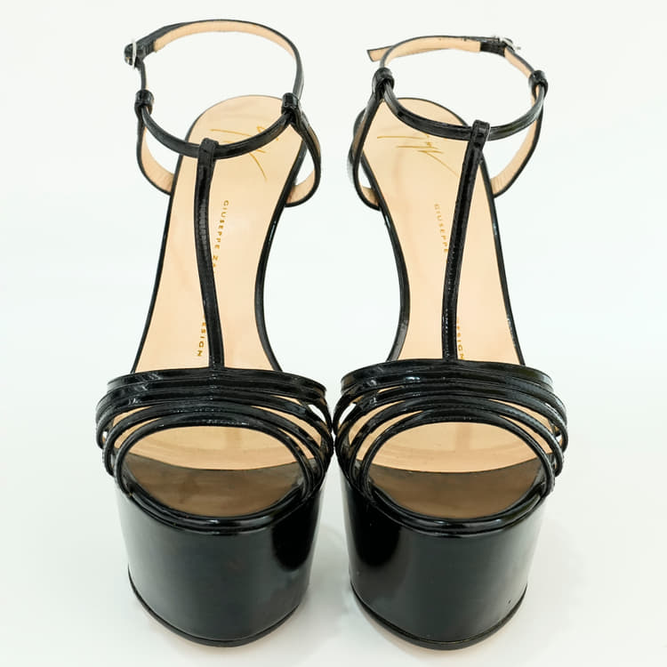 40.5 - Giuseppe Zanotti black patent leather caged sandals-Hover-Image