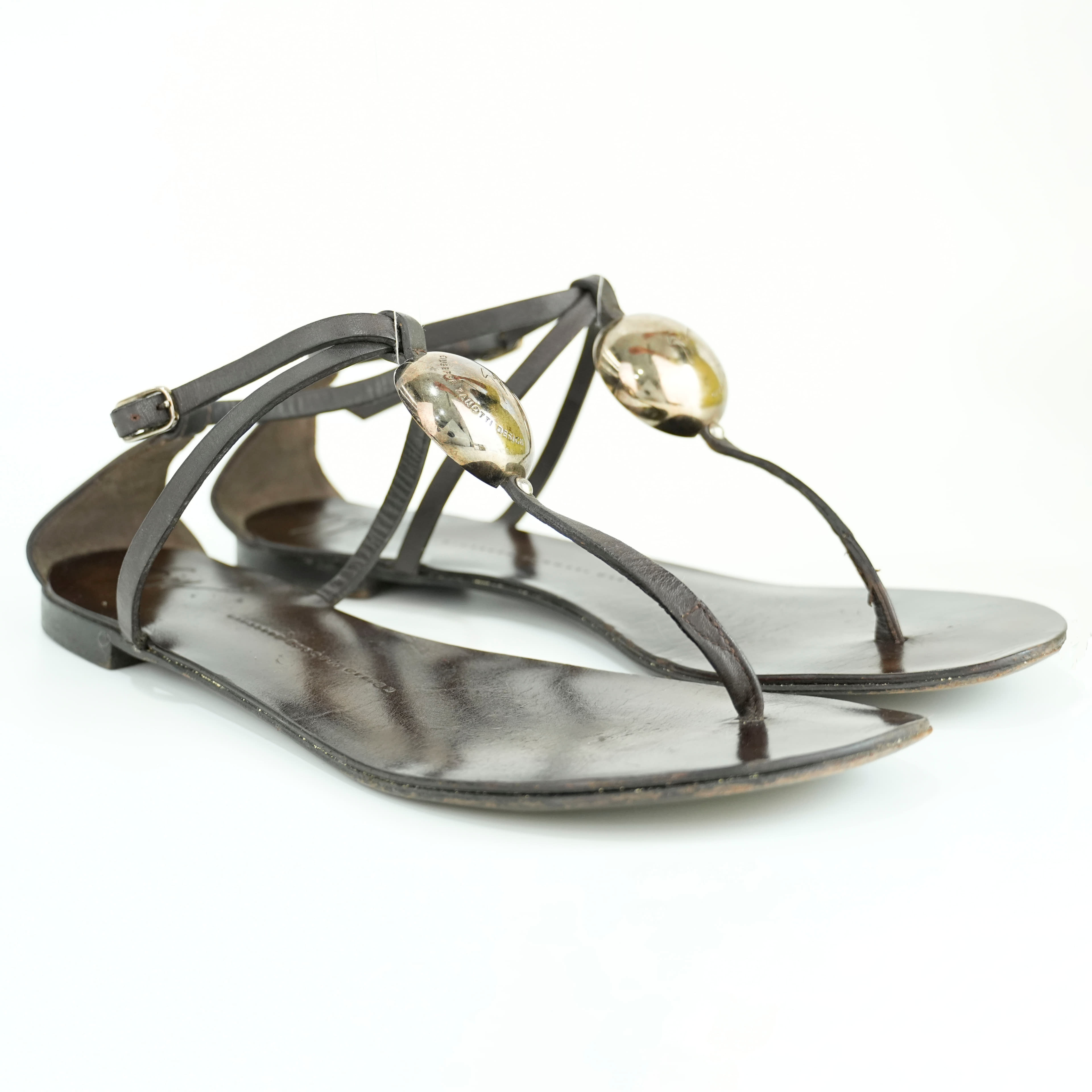 Size 40 - Giuseppe Zanotti Logo-Ball Ornament Flat Sandals In Black Strap
