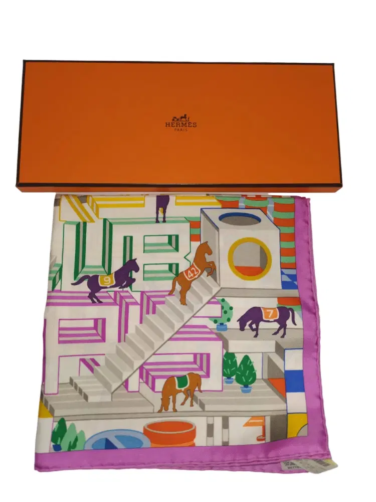 Hermes Horse Club Detail scarf 45-Hover-Image