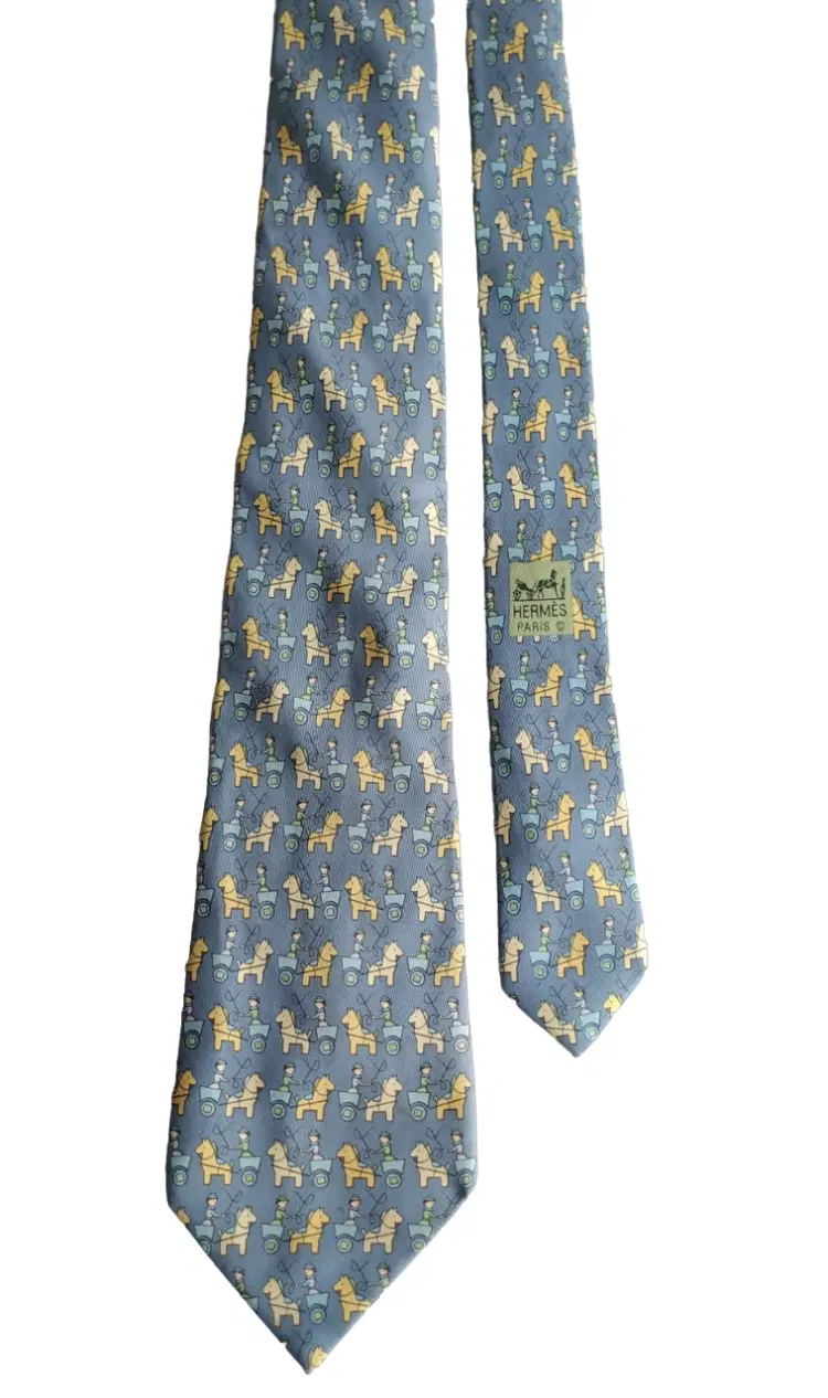 Hermes 7683 Blue Silk Tie-Hover-Image