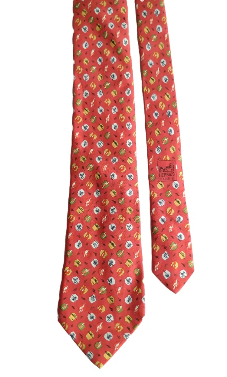 Hermes 7977 Red Silk Tie-Hover-Image