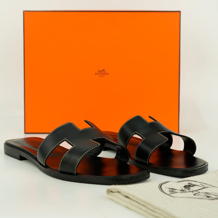 Size 39 - Hermes Orans in Noir-Hover-Image