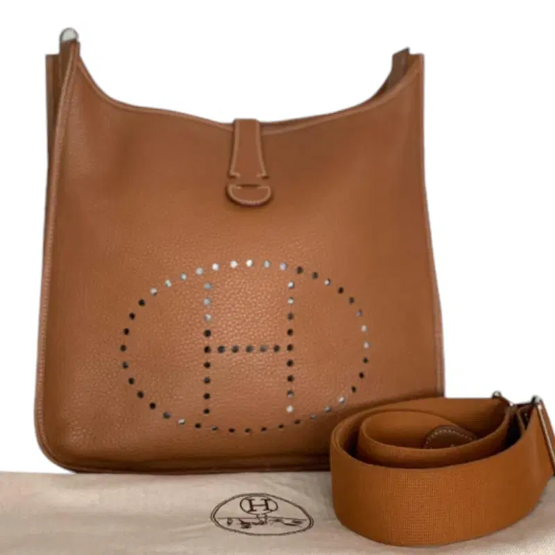 Hermes Taurillon Clemence Evelyne III GM Crossbody Bag
