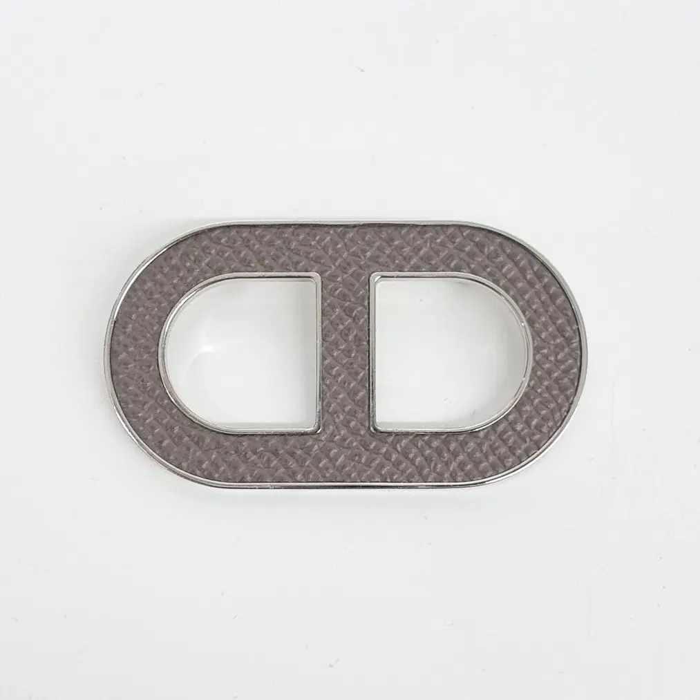 Hermes Chandal Brooch