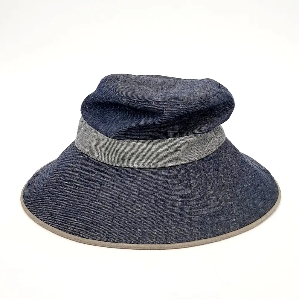 Hermes hat