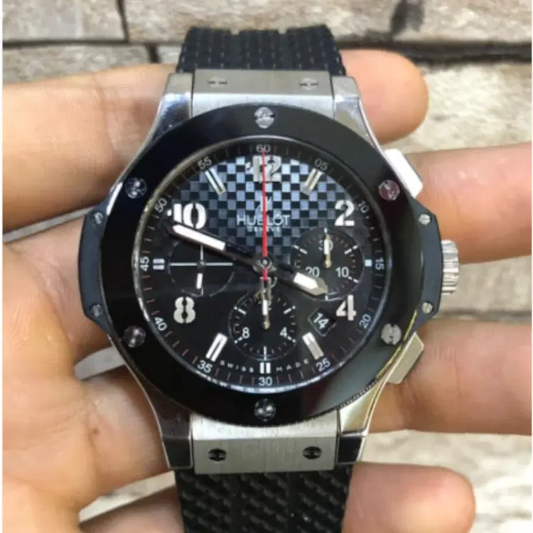 Hublot Big Bang 44-Hover-Image
