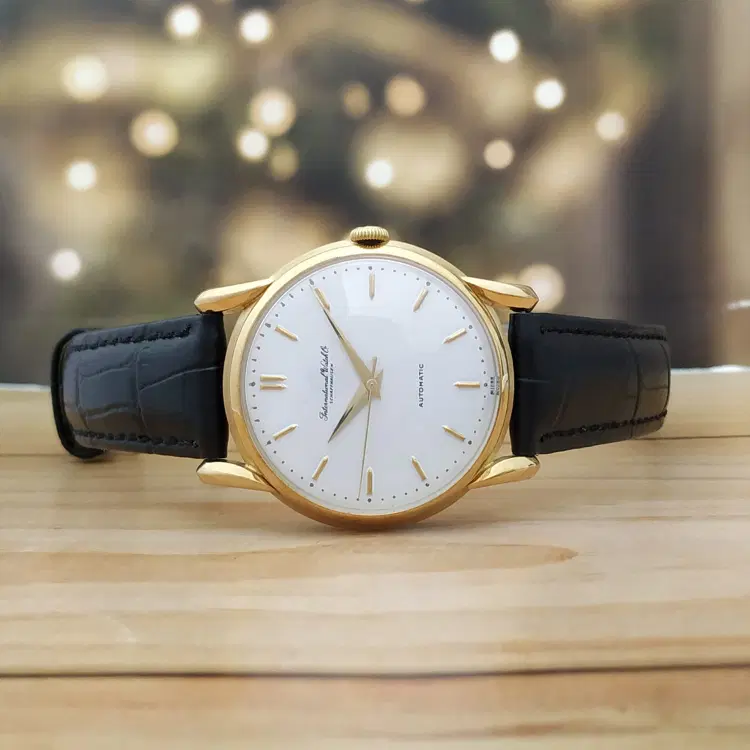 IWC Solid Gold Automatic Vintage-Hover-Image