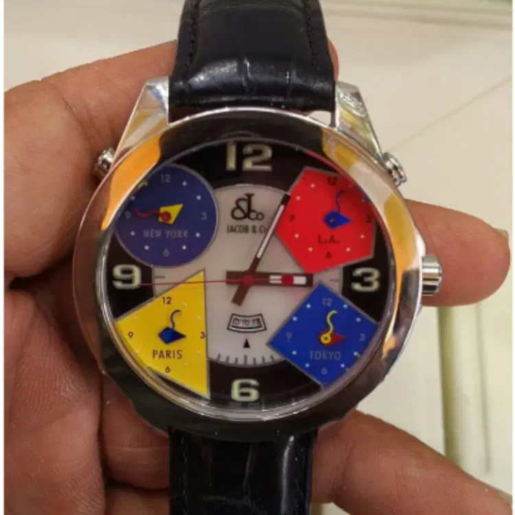 JACOB & CO 5 time zones-Hover-Image