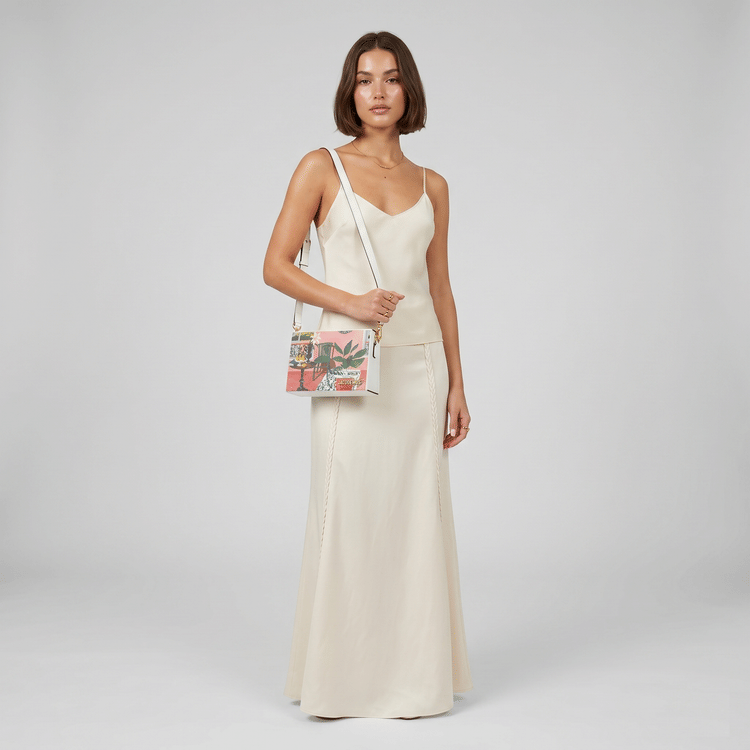 Jacquemus Tableau Printed Leather Bag In White-Hover-Image