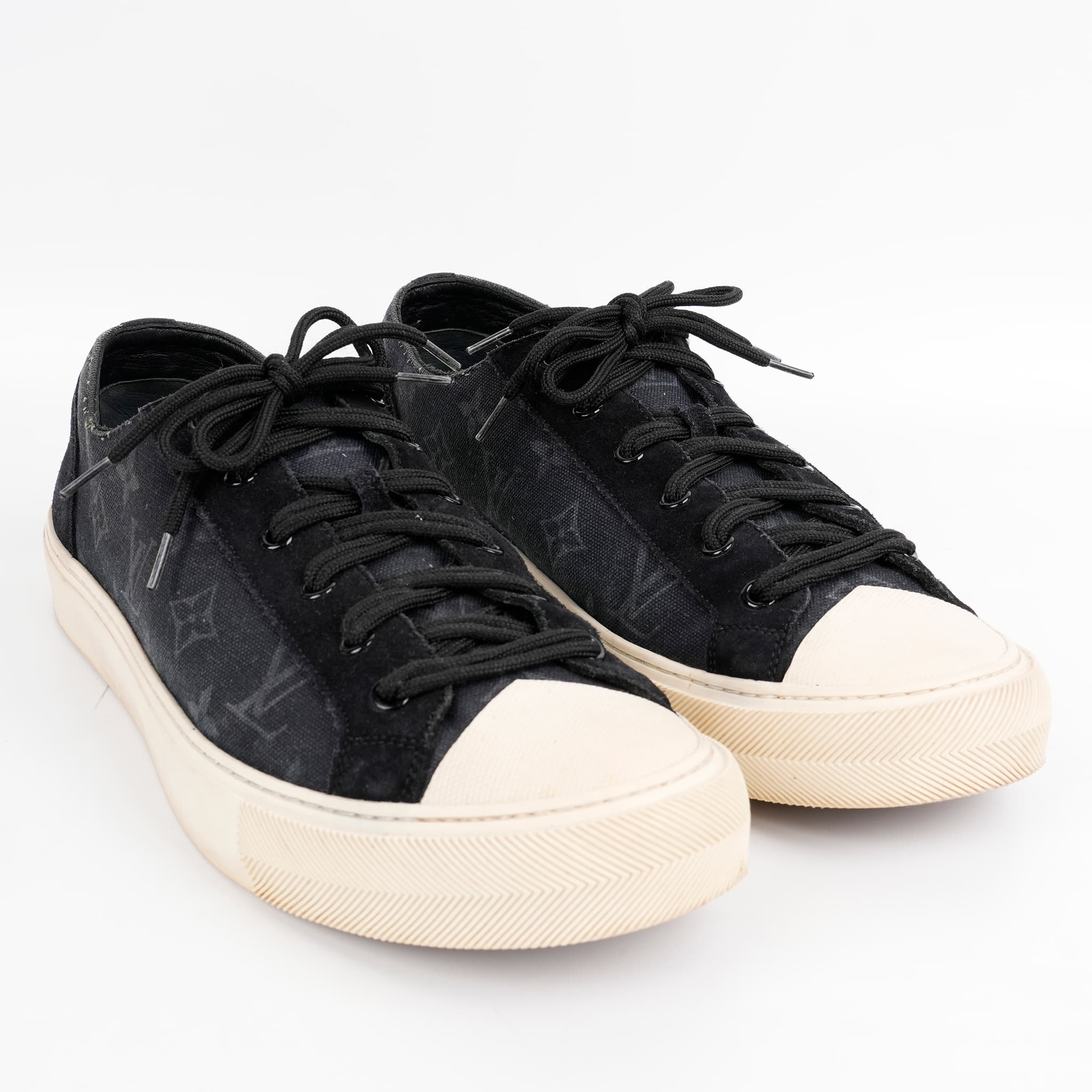 Size 9 - Louis Vuitton x Fragment Monogram Cap-Toe Sneakers