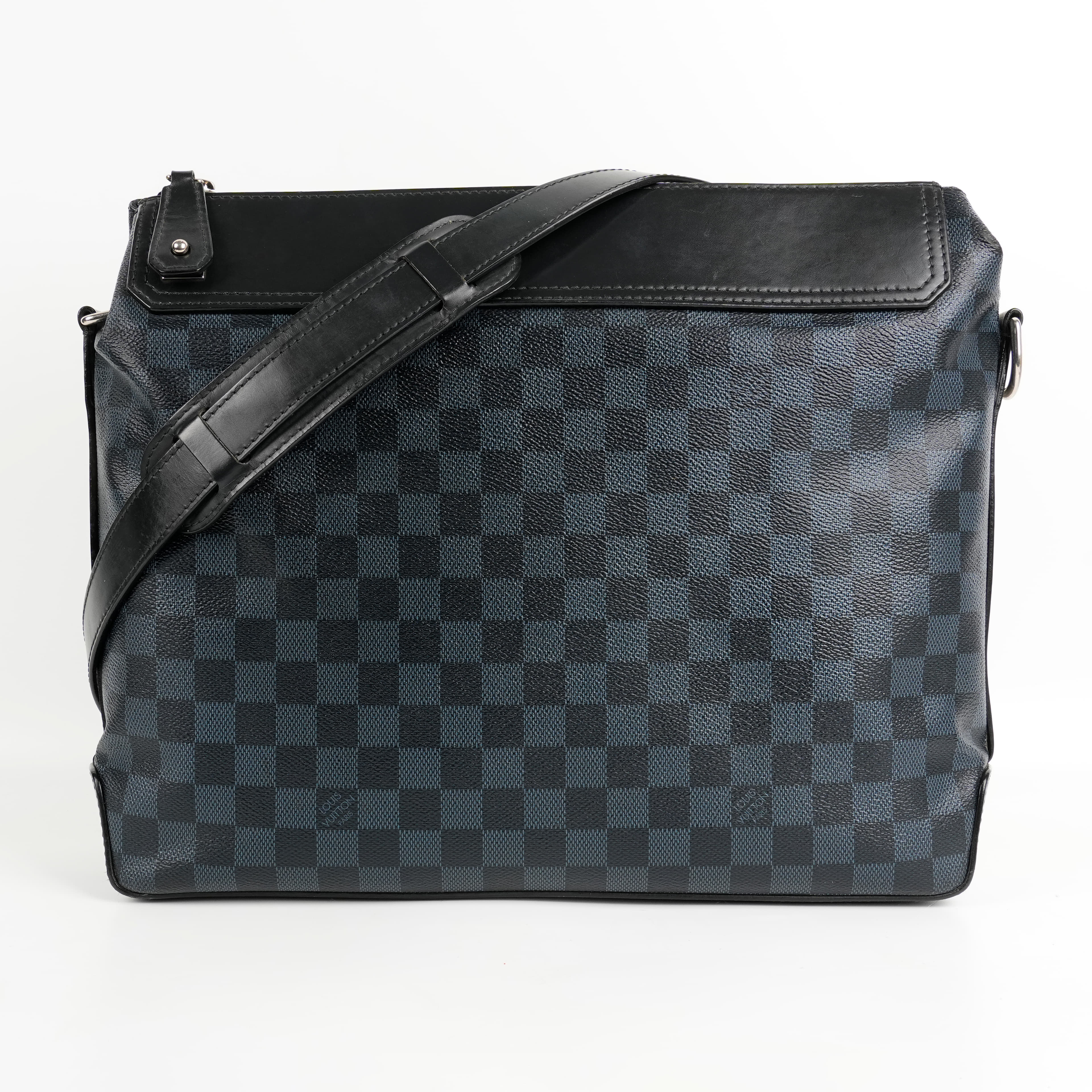 Louis Vuitton Damier cobalt Greenwich Messenger Bag