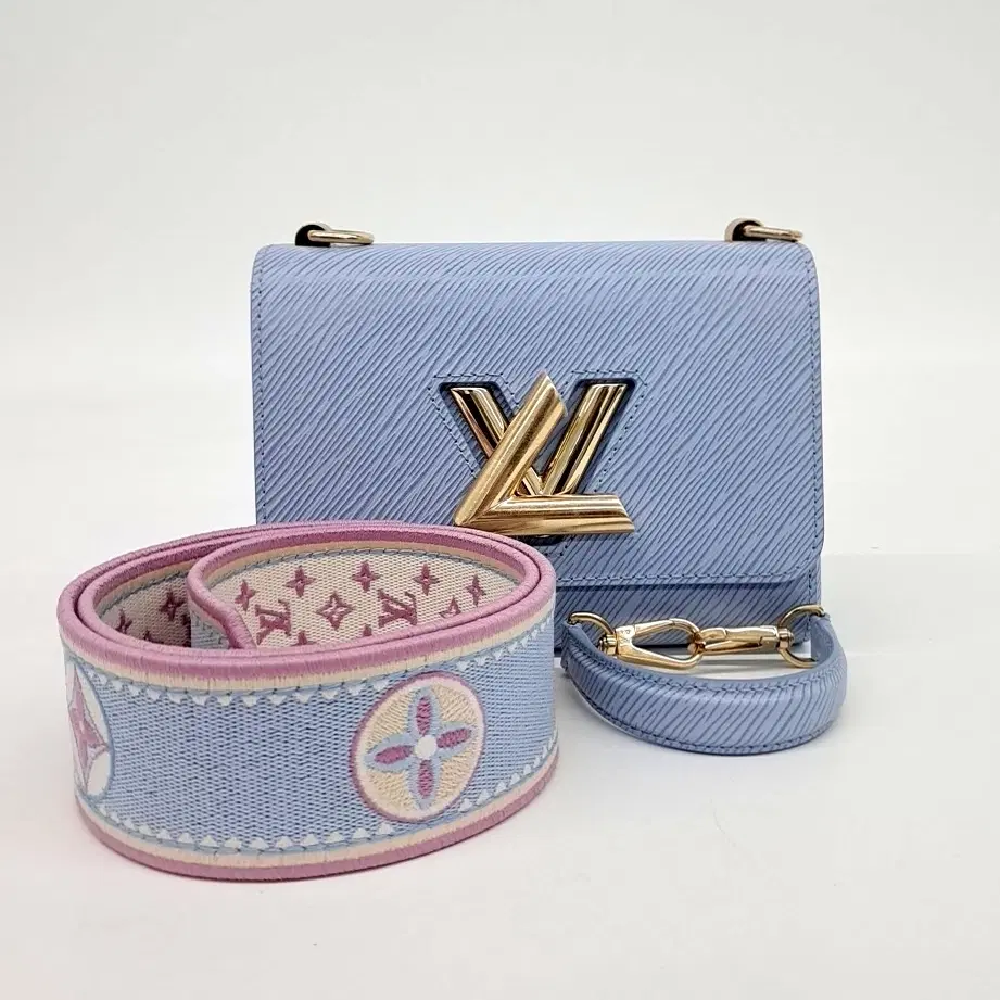 Louis Vuitton Epi Twist PM M22515