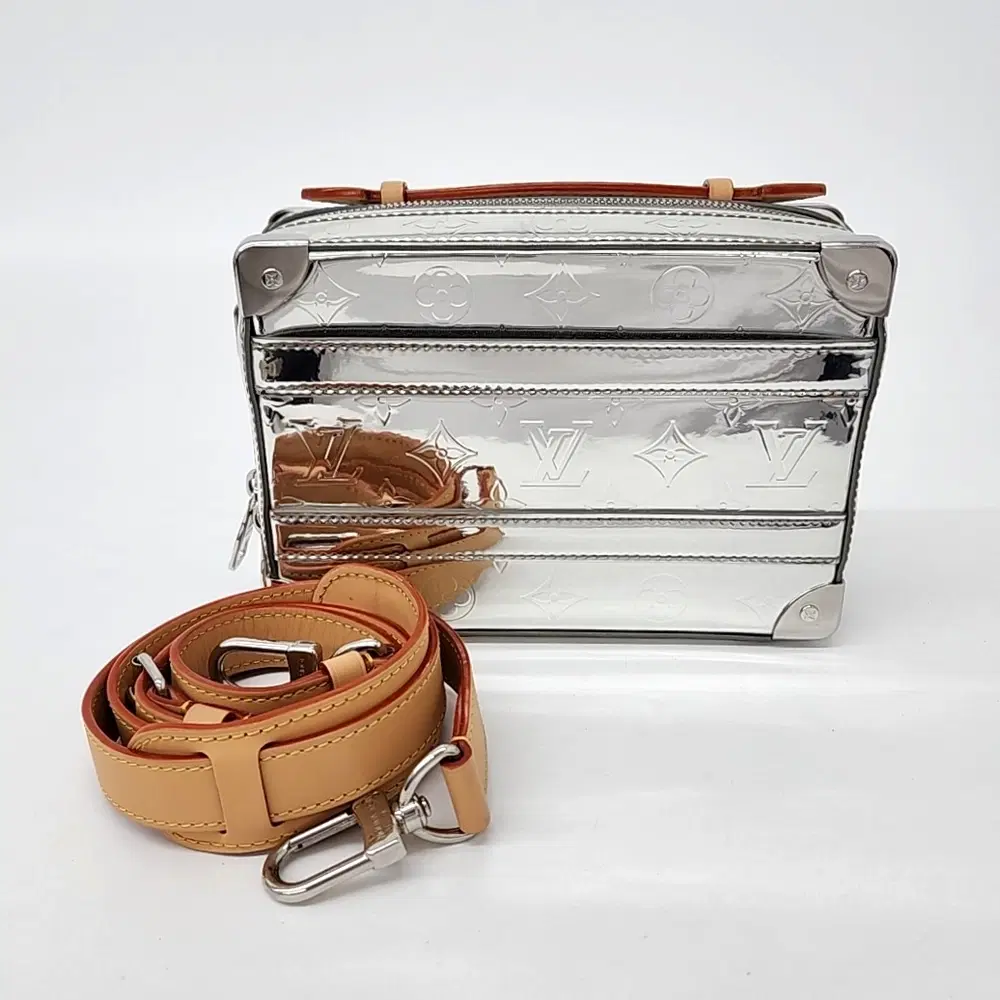 Louis Vuitton Monogram Mirror Handle Trunk