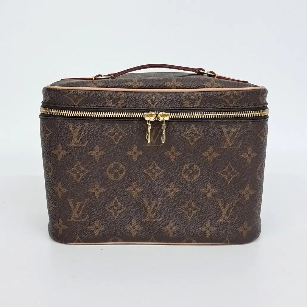 Louis Vuitton Monogram Nice BB