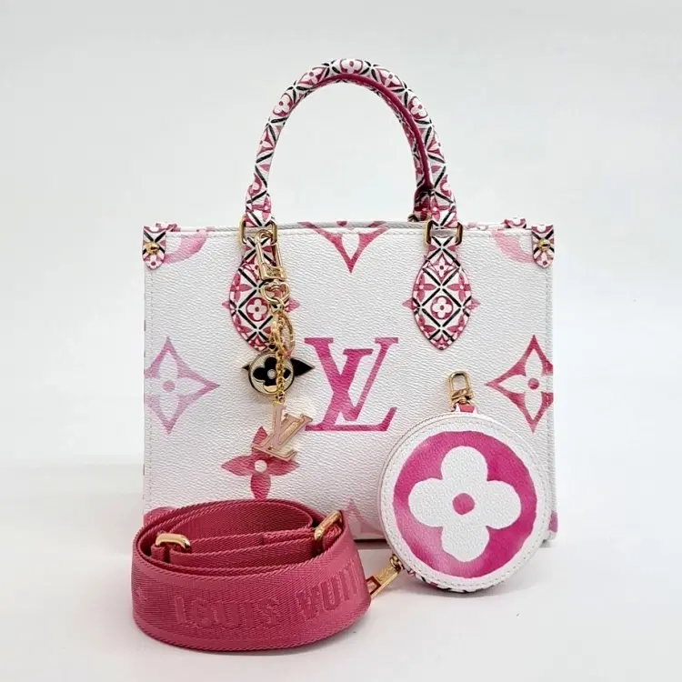 Louis Vuitton On the Go PM + Keyring-Hover-Image