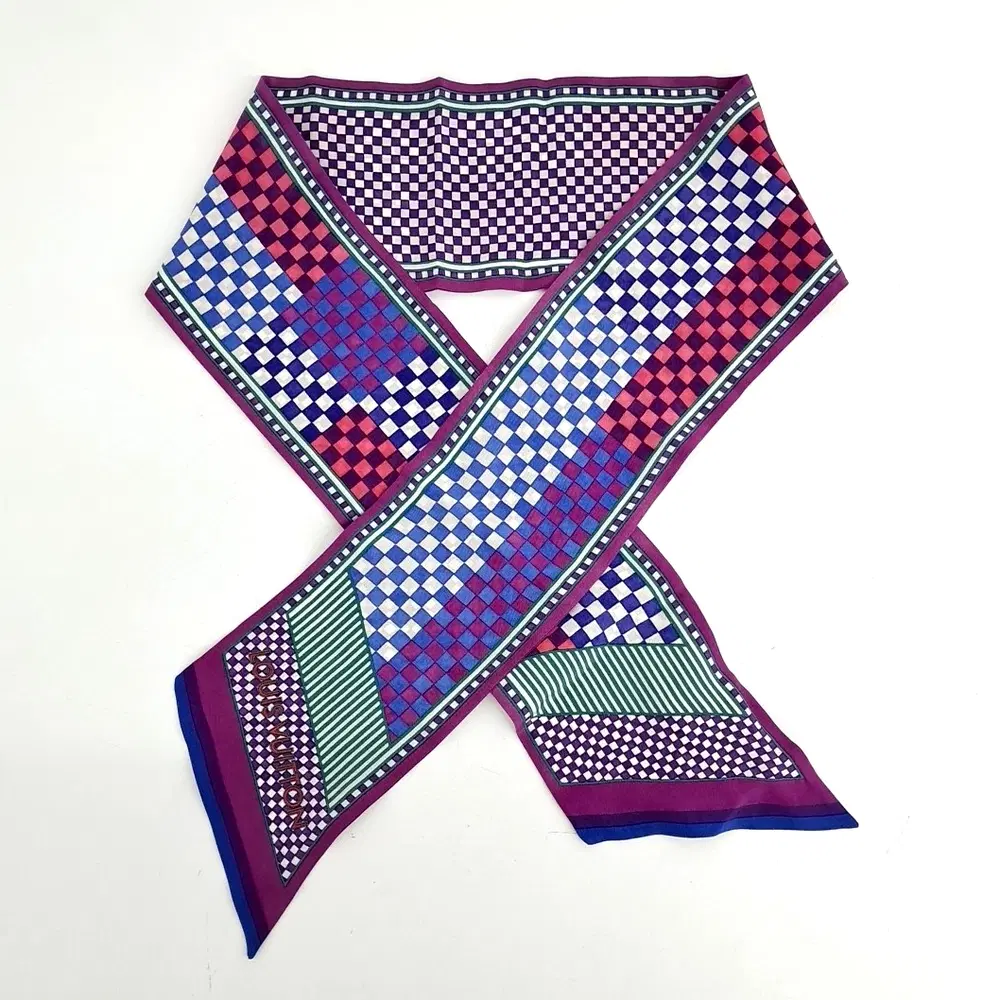 Louis Vuitton scarf