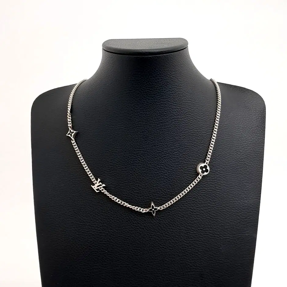Louis Vuitton Spike Charm Necklace
