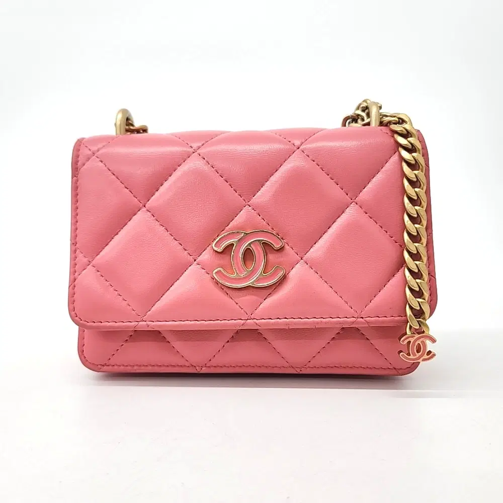 Chanel mini chain shoulder bag