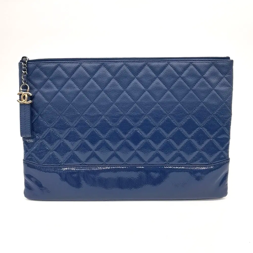Chanel Gabrielle Clutch Large A84288