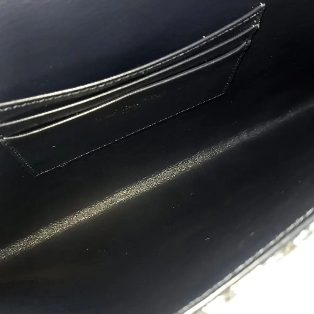 main-slider-image-1