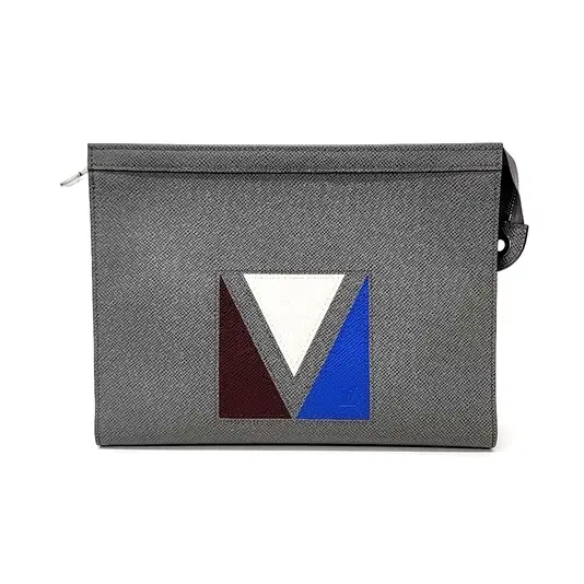 Louis Vuitton Taiga Pochette Voyage MM-Hover-Image