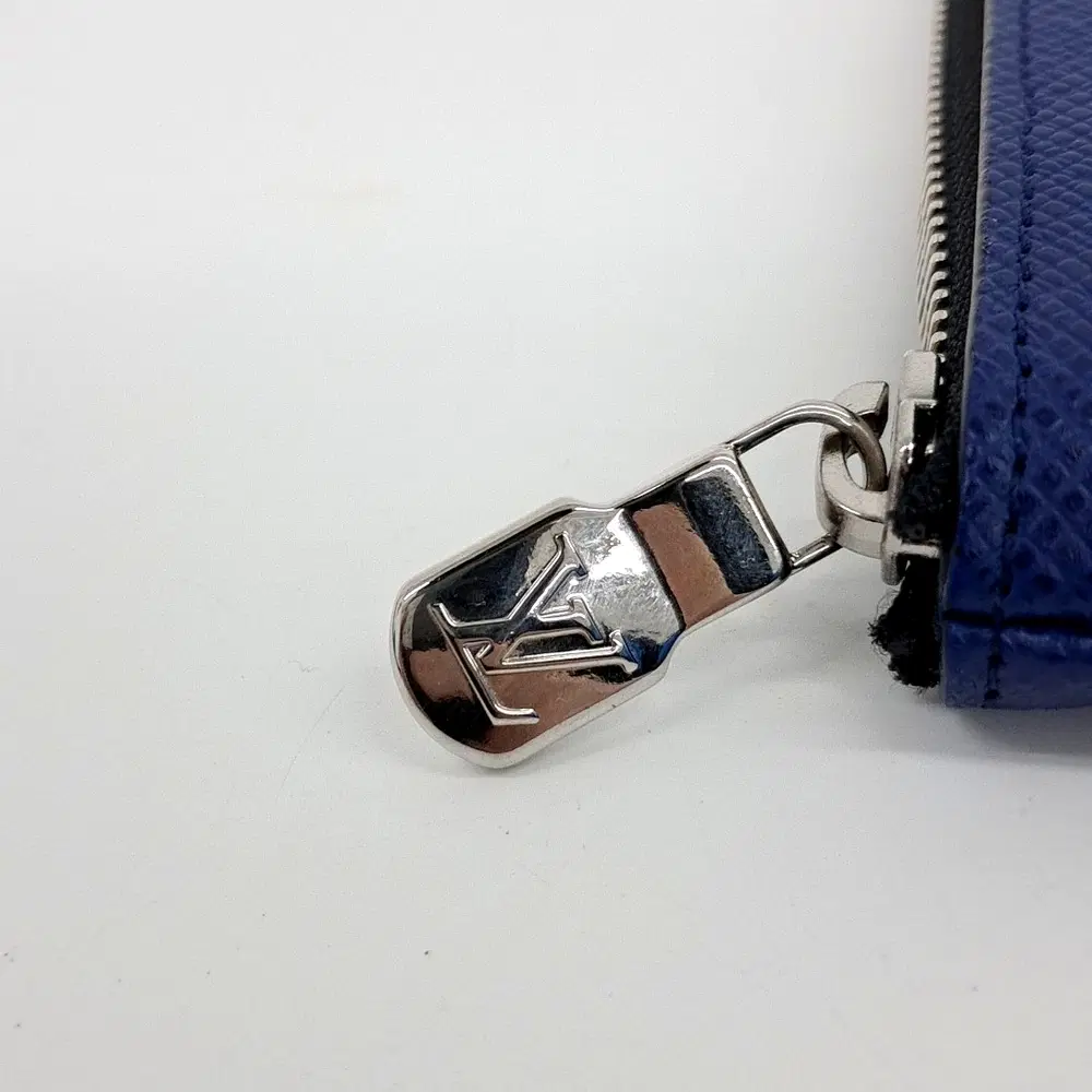 main-slider-image-1