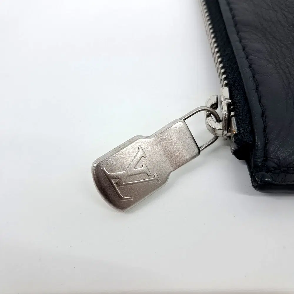 main-slider-image-1