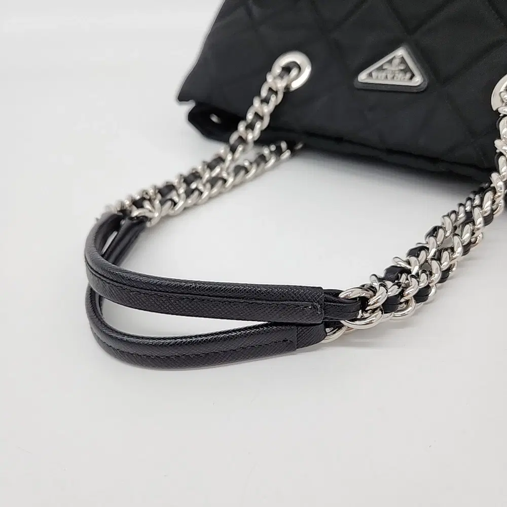 main-slider-image-1