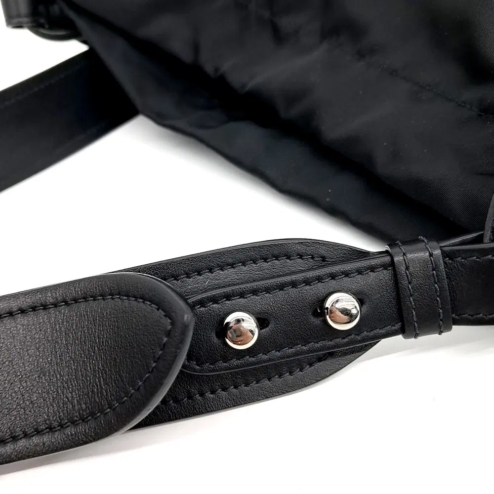main-slider-image-1